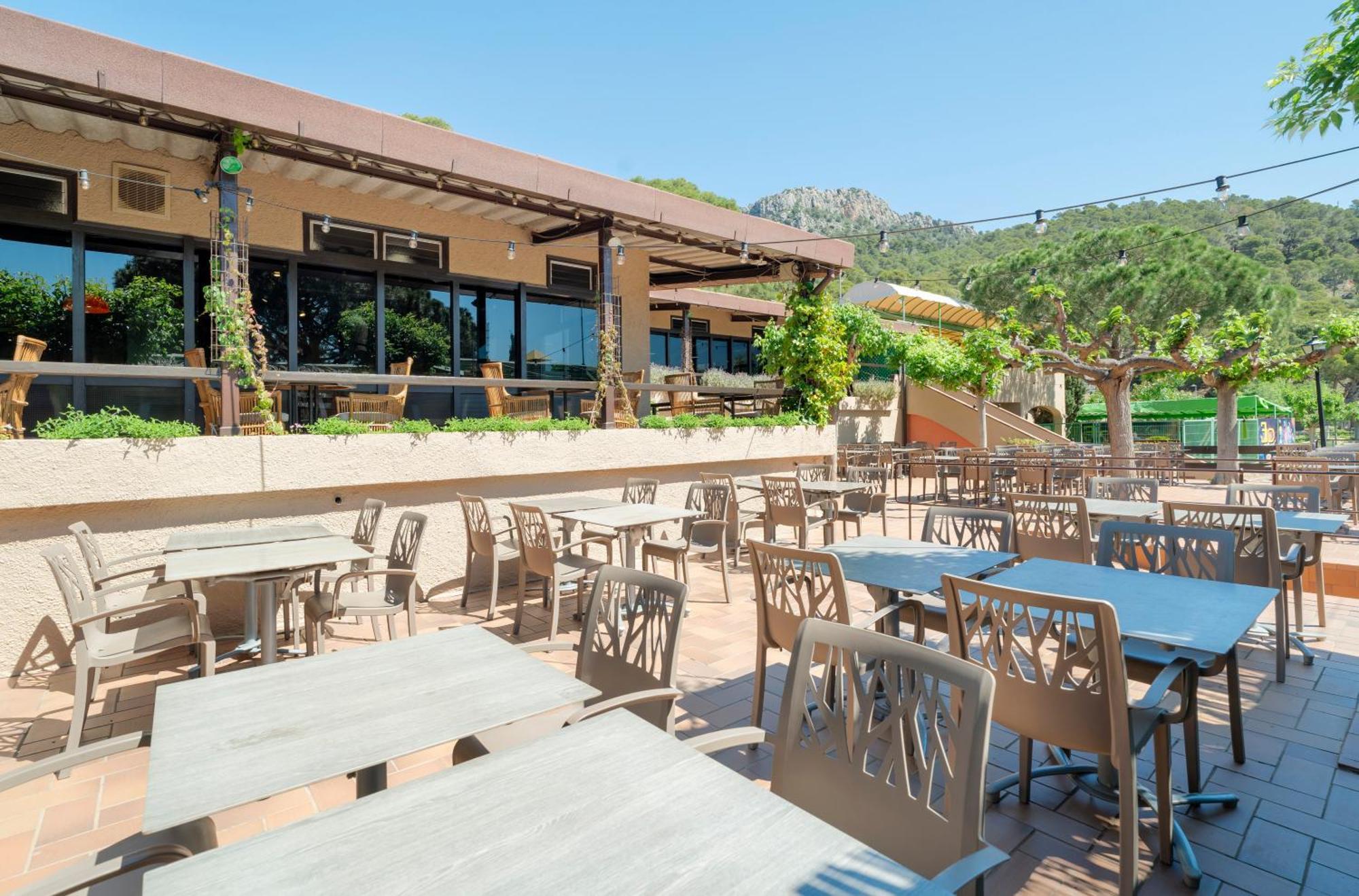 Camping Castell Montgri **** L'Estartit Exteriér fotografie