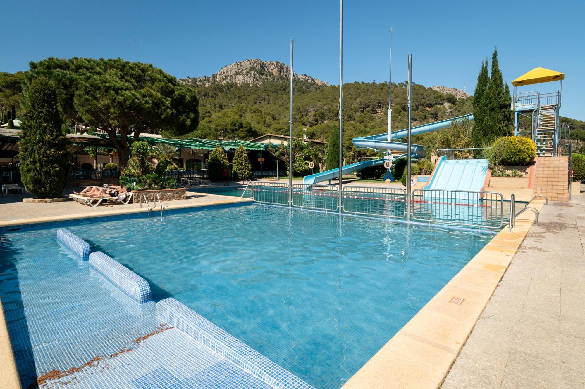 Camping Castell Montgri **** L'Estartit Exteriér fotografie